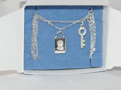 Nuevo Avon 2003 Topacio Color Y/Cuelga/Collar. Juego de joyas para pendientes a elección Foto 1 de 3