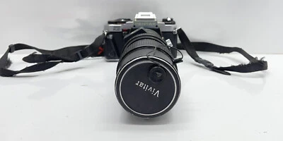 Vintage  Pentax Program Plus 35mm SLR Film Camera with Vivitar Lens Extras - Image 1 of 4