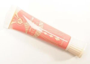 BENEFIT Ultra Peluche Brillo Labial A-LISTER Mini Viaje Talla 0,22 fl oz - Imagen 1 de 1