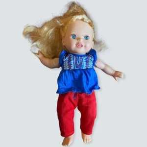 Unbekannte Puppe - Bild 1 von 5