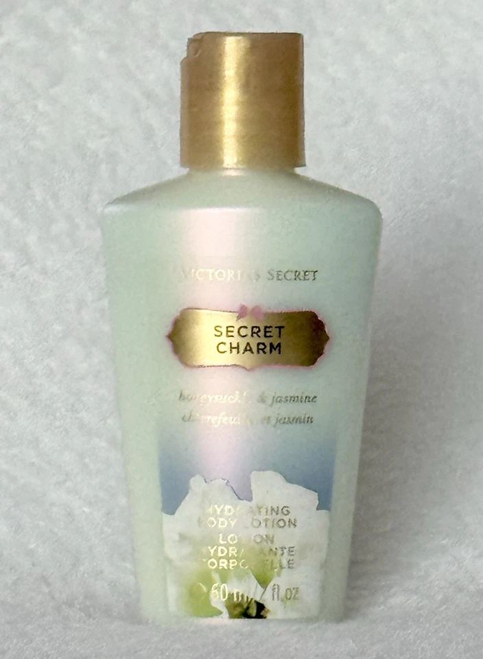 Увлажняющий лосьон для тела Victoria's Secret Charm MINI 2 унции (ВИНТАЖНЫЙ/РЕДКИЙ) - Изображение 1 из 1