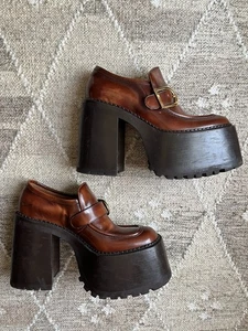 Zapatos de plataforma Marc Jacobs con suela de cuero marrón Ruth 39 - Imagen 1 de 12