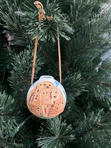 Albuquerque New Mexico 1993 Pottery Ornament Pueblo Painting - Picture 1 of 5