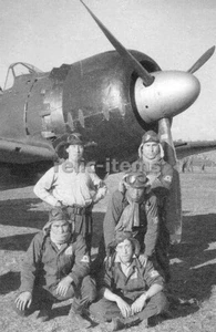 WW2 PICTURE PHOTO JAPANESE PILOTS PACIFIC THREATRE 6731 - Picture 1 of 1