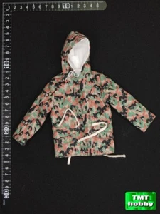 1:6 Scale Alert Line AL100044 WWII German Soldier - Reversible Winter Parka - Picture 1 of 2