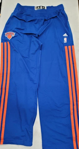 30411 Adidas NEW YORK KNICKS EARL BARRON Game Used 2012/13 Warmup Pants W/COA Cover