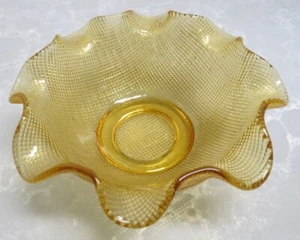 Light Amber Colored Diamond Cut Ruffle Bowl - Possibly Indiana Glass? - Picture 1 of 6
