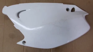 2003-07 Kawasaki KX 125 250 Left Rear Cover Number Plate 36001-1671-266 (012) - Picture 1 of 6