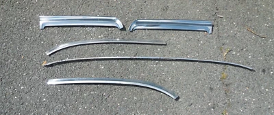 Used Original 1968 1969 Ford Torino Windshield Mouldings Foto 1 de 4