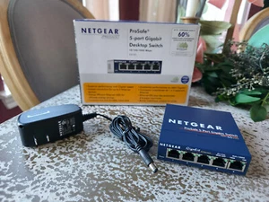 NETGEAR ProSafe 5-Port 10/100/1000 Mbps Gigabit Desktop Switch GS105 - Picture 1 of 13