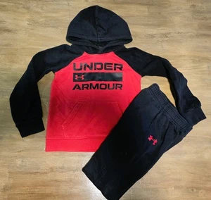UNDER ARMOUR BOYS SIZE 5 - Picture 1 of 1