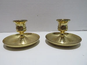 VTG PAIR OF BRASS TAPER CANDLEHOLDERS 2.5" TALL, 4" DIAMETER AT BASE GOLD/BRASS - Picture 1 of 4