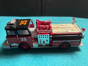 Rare, discontinued, 1/50 scale, CORGI Chicago FD Mack CF600 Fire Engine/Pumper. - Picture 1 of 1