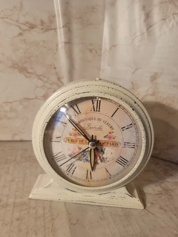 LA BOUTIQUE  DE FLUERS ~ 18 DE LA PAIX PARIS ~ Alarm Clock ~ Roman Numerals Cover