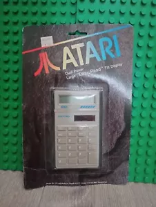 Calculadora de doble potencia Atari de colección rara pantalla inclinable de fácil lectura - Imagen 1 de 6