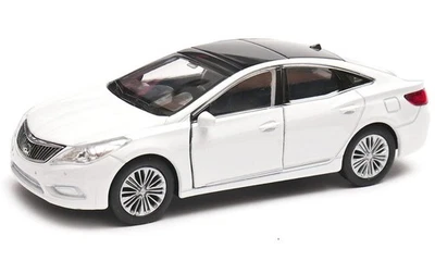 Welly Hyundai Azera White 1:34 1:39 Scales 4.5 Inch Car US IMPORT DUTIES PAID - Image 1 of 3
