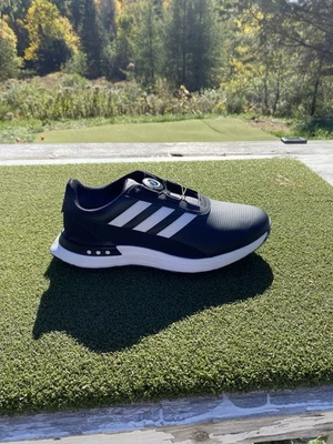 Zapatos de golf Adidas con tacos para hombre, negros con rayas blancas, talla 9,5 para hombre Foto 1 de 4