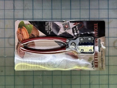 The Texan York Nutsheller,No 1,  Texan Nut Sheller Co - Image 1 of 4