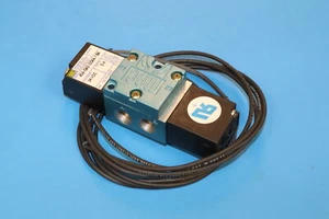 Electroválvula MAC VALVES 45A-GA2-DDAA-1BA 24VDC 5,4 W 120 PSI CANTIDAD = 1 - Imagen 1 de 4