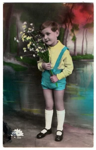 AK Junge Blumen Art Deco Mode °1932 Frankreich Original Vintage RPPC - Bild 1 von 2