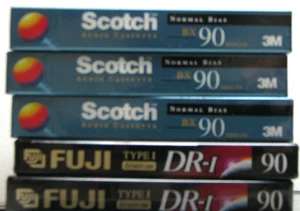 (5) ZWEI FUJI DR-1 + DREI SCOTCH BX 90 Min. AUDIOKASSETTEN. (NOCH VERSIEGELT - Bild 1 von 3