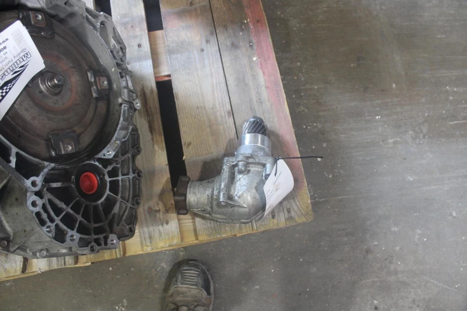 2015 Honda CR-V Transfer Case A5SP 4WD Used OEM 290005LJ901 130k Miles - Image 1 of 4