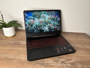 Notebook Asus TUF Gaming FX505D\Ryzen 5 3550H\16GB\SSD256+1TB\Radeon RX 560X\FHD - Bild 1 von 24