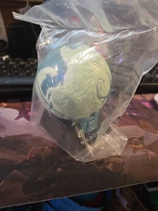 Star Wars Episode I Planet Naboo Mechanical Wind-Up Action Globe - Sealed - Picture 1 of 3