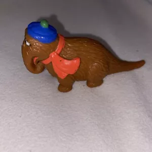 Sesame Street Applause Vintage Snuffy Snuffleupagus Winter 4.5" Long PVC Figure - Picture 1 of 5