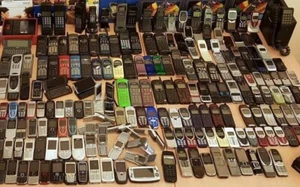 11111 Vintage kolekcja telefonów komórkowych LOT Pakiet Rzadki Nokia Ericsson motorola - Zdjęcie 1 z 24
