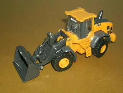 1/55 Scale Volvo L60H Wheeled Front Loader Diecast Toy (5.25") New-Ray 32093 - Image 1 of 4