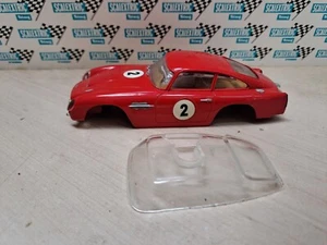 SCALEXTRIC C68 ASTON MARTIN FENSTER NEUWARE IN KUNSTSTOFF! 2 - Bild 1 von 2