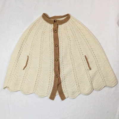 Poncho Capa De Colección Marfil Ganchillo a Mano Para Mujer Talla Única Reg Abotonada Borde Marrón Foto 1 de 4