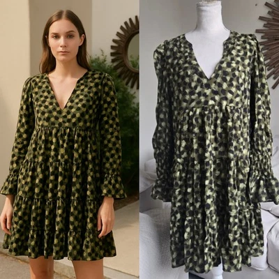 Vestido informal Tuckernuck XXL Pomander Place Kenzo verde geométrico puño ajustado Foto 1 de 4