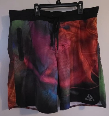 Bañador corto Reebok para hombre multicolor remolino negro bolsillos con corbata talla grande Foto 1 de 4