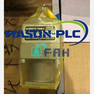 1 Stück?VRSF-15B-100-T3 Neu Drehzahlminderer unverpackt - Bild 1 von 1