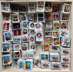 40 Different US Christmas Stamps - Used/Canceled Off Paper - No Duplicates - Picture 1 of 1