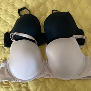 Bundle of 2 Torrid Perfect T-Shirt Push-Up Bras Size 42C Never Worn - Picture 1 of 7