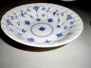 4 CHURCHILL Blue & White Finlandia Dinnerware Swirls Dinner Bowls England - Picture 1 of 3