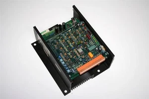 * POWERTEC C001.3R2CH000 BRUSHLESS DC MOTOR SPEED CONTROLLER .25-1 HP 9/6A 7.6A - Picture 1 of 3