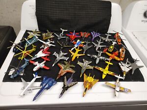 Lot of Matchbox SKY BUSTERS Diecast Military Aircraft Planes SR-71, Batman