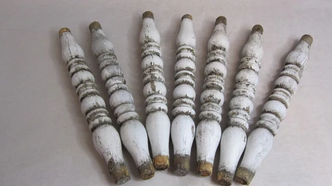 Vintage Lot 7 Small Victorian Wood Porch Span Spindles Shabby Chic 7 1/4" Long Cover
