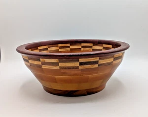 Mixed Wood Segmented Hand Crafted Turned Fruit Salad Bowl 2007 Penny Signed 10" - Picture 1 of 8