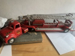Vintage Tonka Toys No. 5 TFD Aerial Ladder Fire Truck, 1957 - Picture 1 of 13