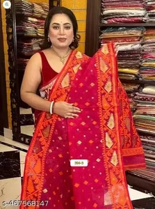 Traditioneller bengalischer handgefertigter Jamdani Sari mit unbestickten Blusen Hochzeitskleidung - Bild 1 von 18