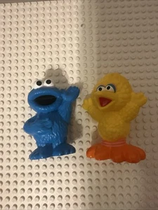 Großer Vogel & Krümelmonster Kunststoff Figur Hasbro 2018 Sesamstraße Workshop 3" - Bild 1 von 9