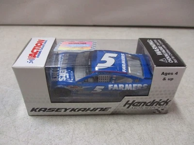 Action Kasey Kahne #5 Farmers Insurance 2013 1/64 Foto 1 de 3