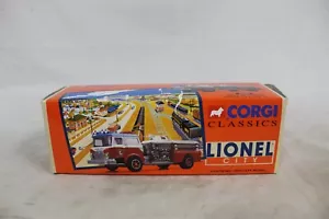 Corgi Classics -Lionel City #52002 Mack CF Pumper Lionel City Fire CO. (C2) - Picture 1 of 7