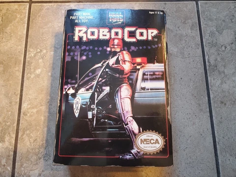 NECA 2013 Robocop Action Figure NES 8-Bit Nintendo Cover
