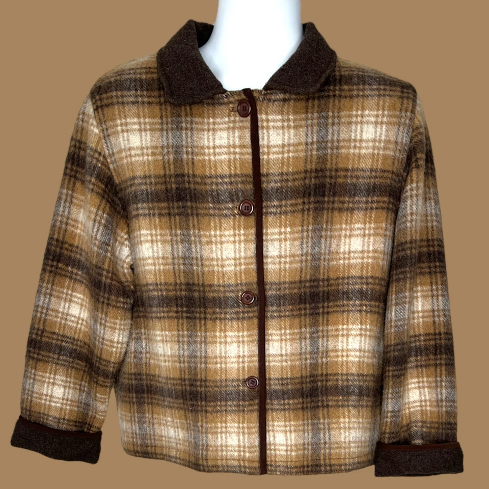 Vtg Brown Women Jacket Coat Chore Field Button Fuzzy Comfy Wool SIZE LARGE - Image 1 of 4